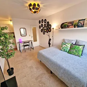  Appartement Gregbnb - Design 25m2 - Ascenseur - Wifi - 10min Gare